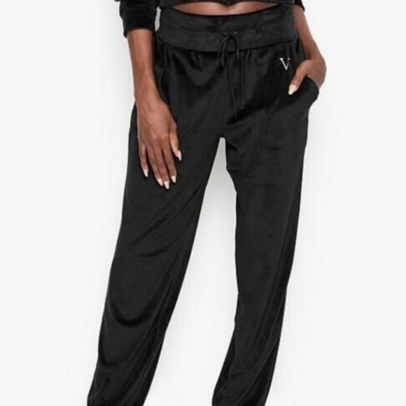 🆕 Victoria's Secret High Waist Velour Tracksuit Jogger, Large, Black, NWOT - Picture 1 of 15
